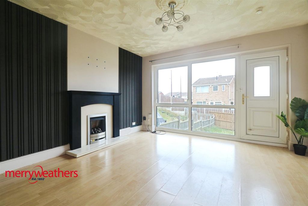 Property photo 2 of 9 8cc5A9Fd-Img_0823.Jpg