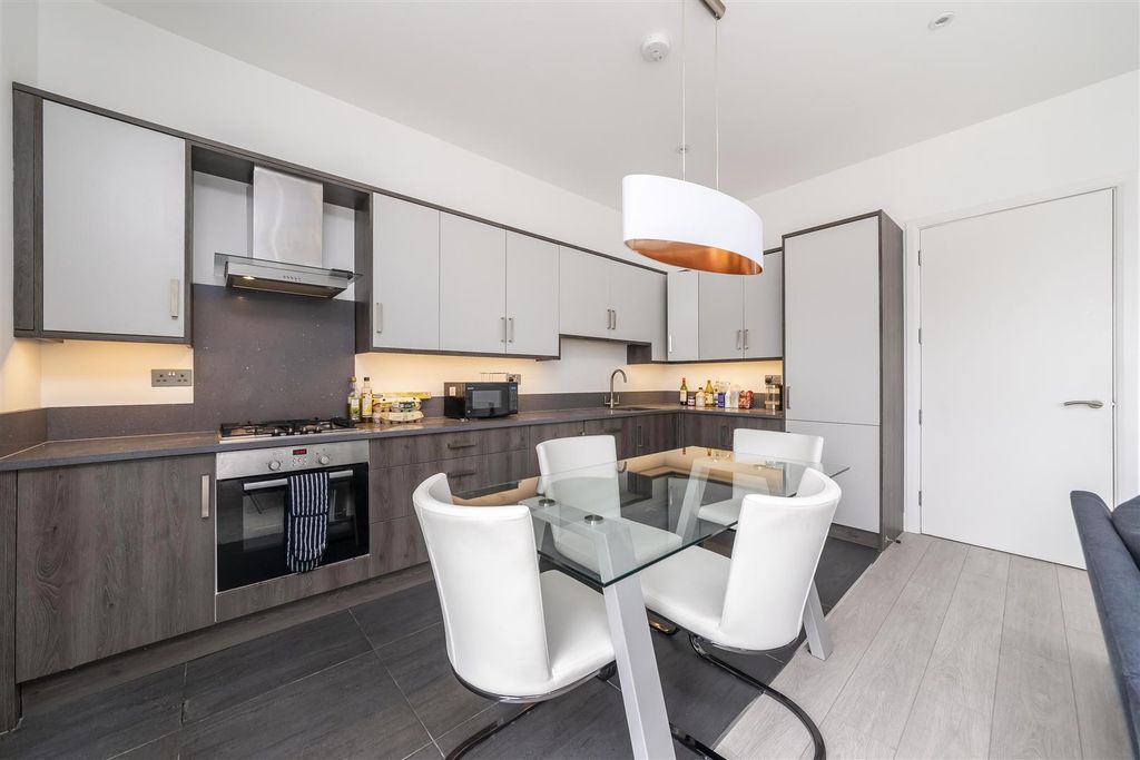 Property photo 2 of 14 Helliwell &amp; Co.