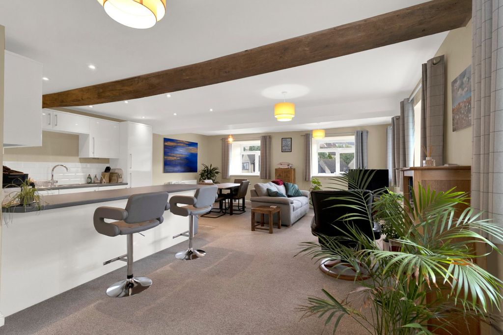 Property photo 3 of 17 Picture No. 09