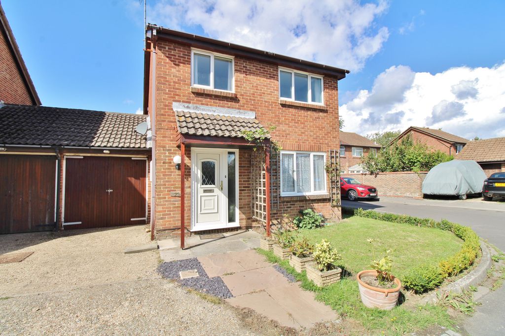 Property photo 1 of 19