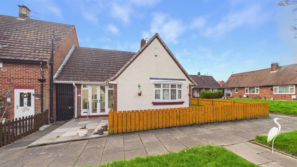 Property photo 1 of 18