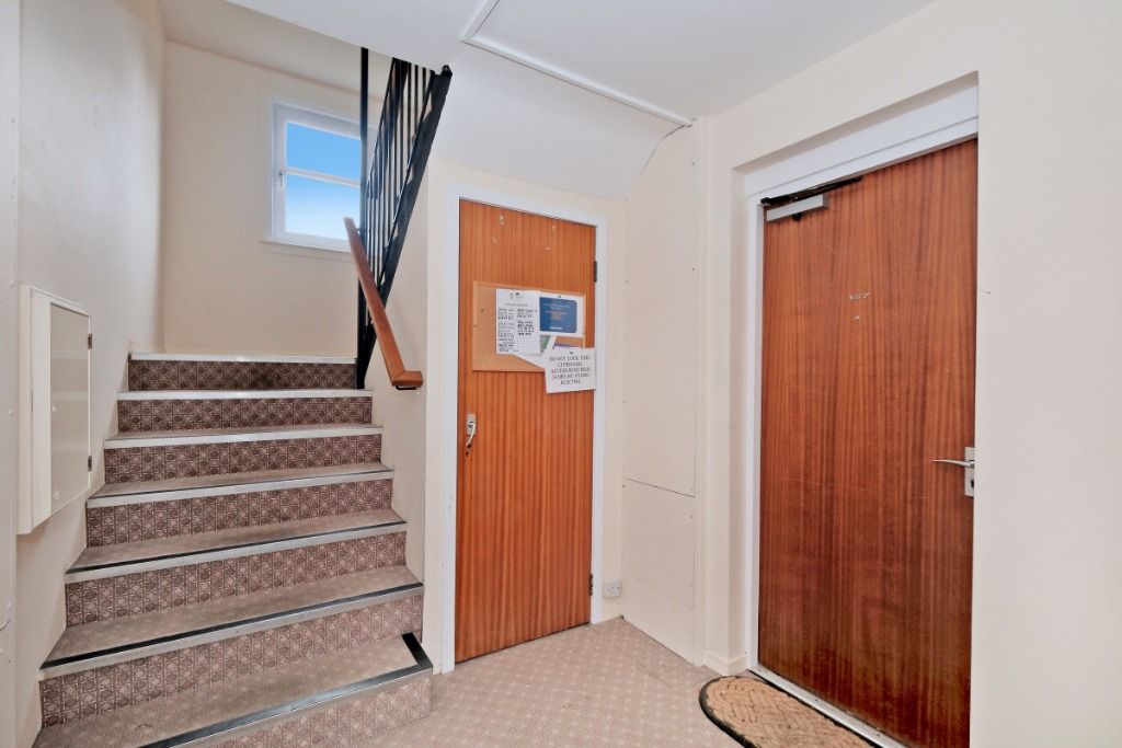 Property photo 3 of 19 Photo 3