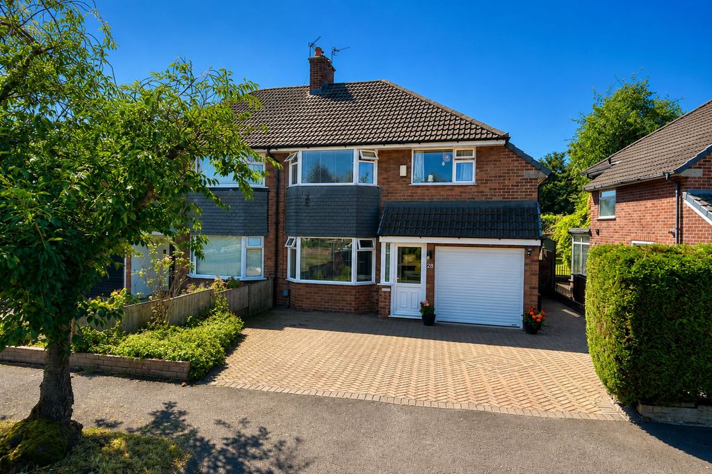 Property photo 1 of 19