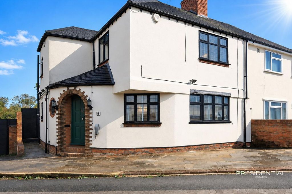Property photo 1 of 27