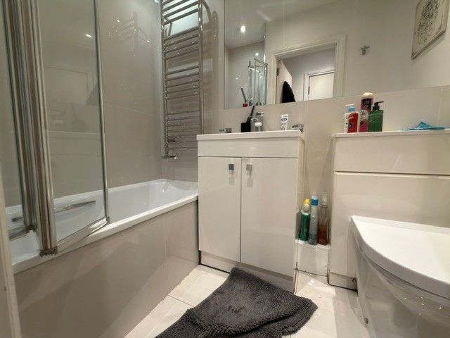 Property photo 1 of 5 Bathroom