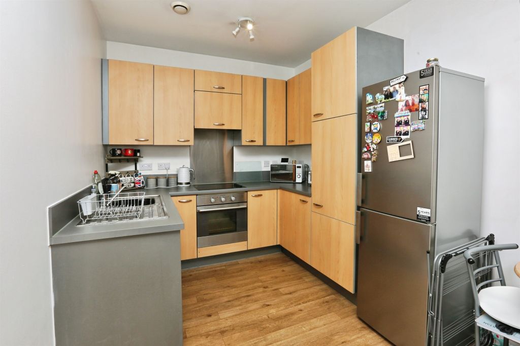 Property photo 3 of 16
