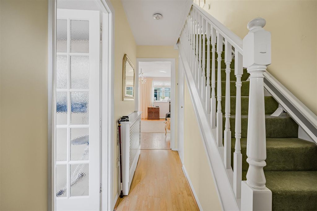 Property photo 2 of 21 24_78411.Jpg