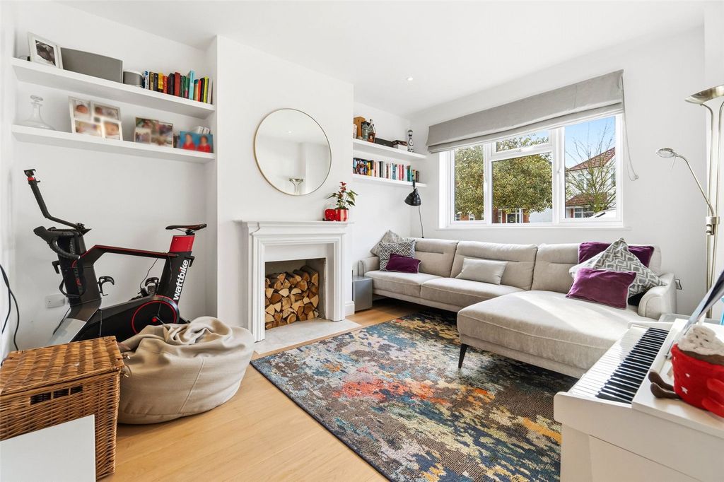 Property photo 3 of 13 Picture No. 05