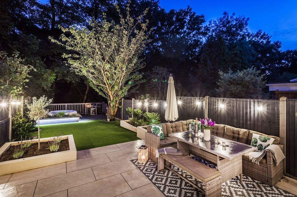 Property photo 3 of 30