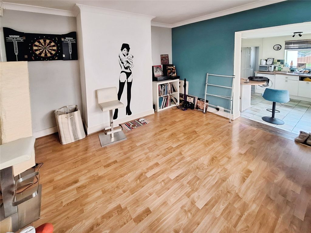 Property photo 3 of 10 Picture No. 09