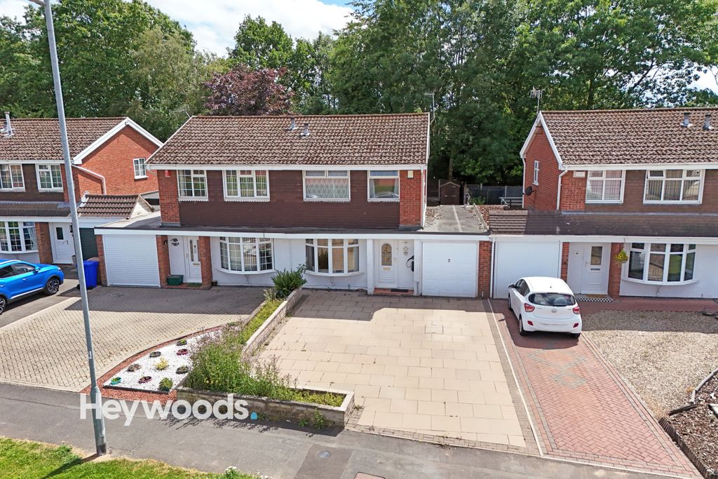 Property photo 1 of 34 Dji_20250625145927_0011_D