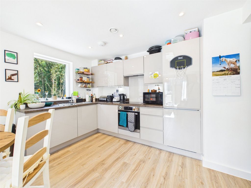 Property photo 3 of 11 Picture No. 55