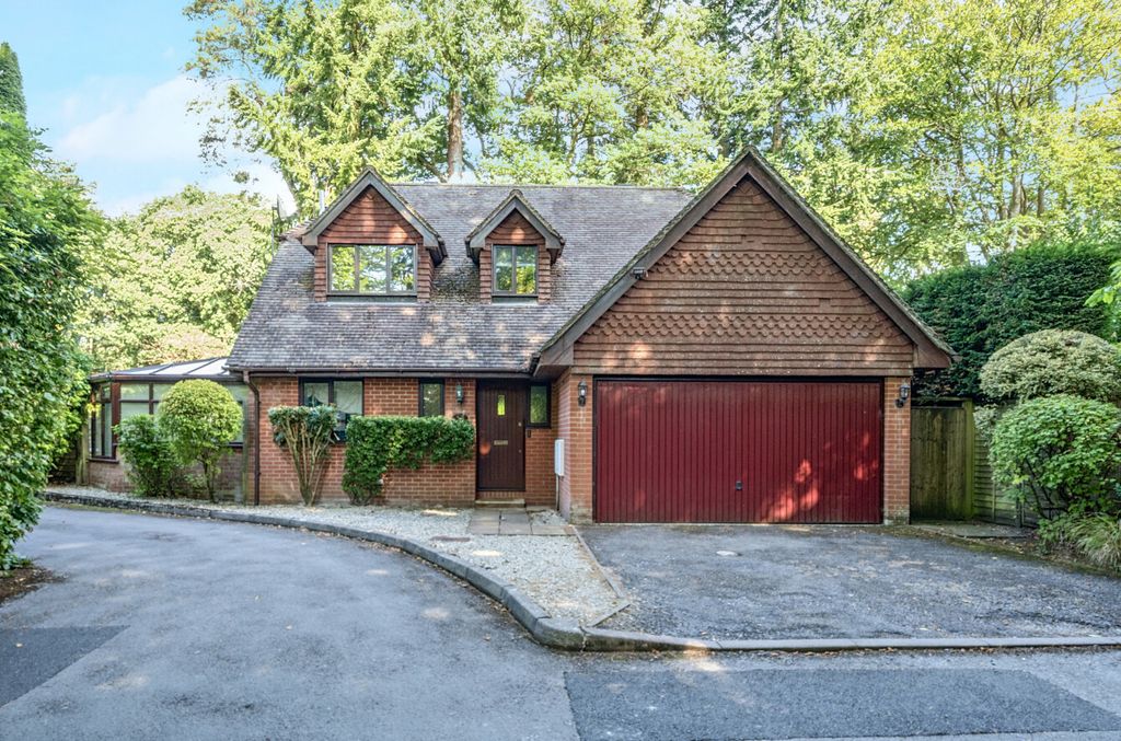 Property photo 1 of 26 1343001-29-68A8Cb...