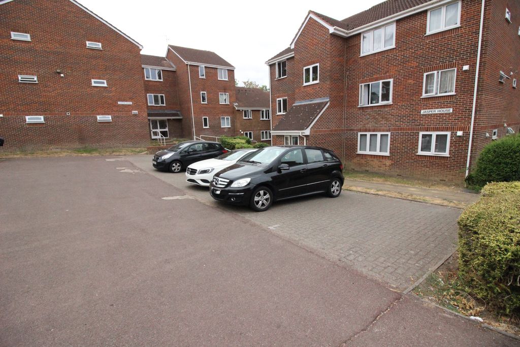 Property photo 1 of 7