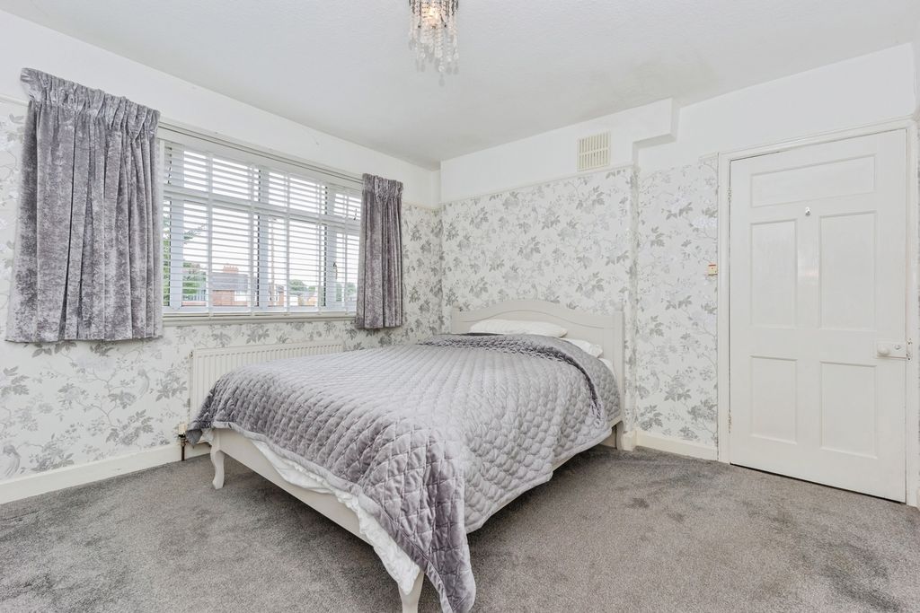 Property photo 2 of 26 Pbox-Img.Jpg