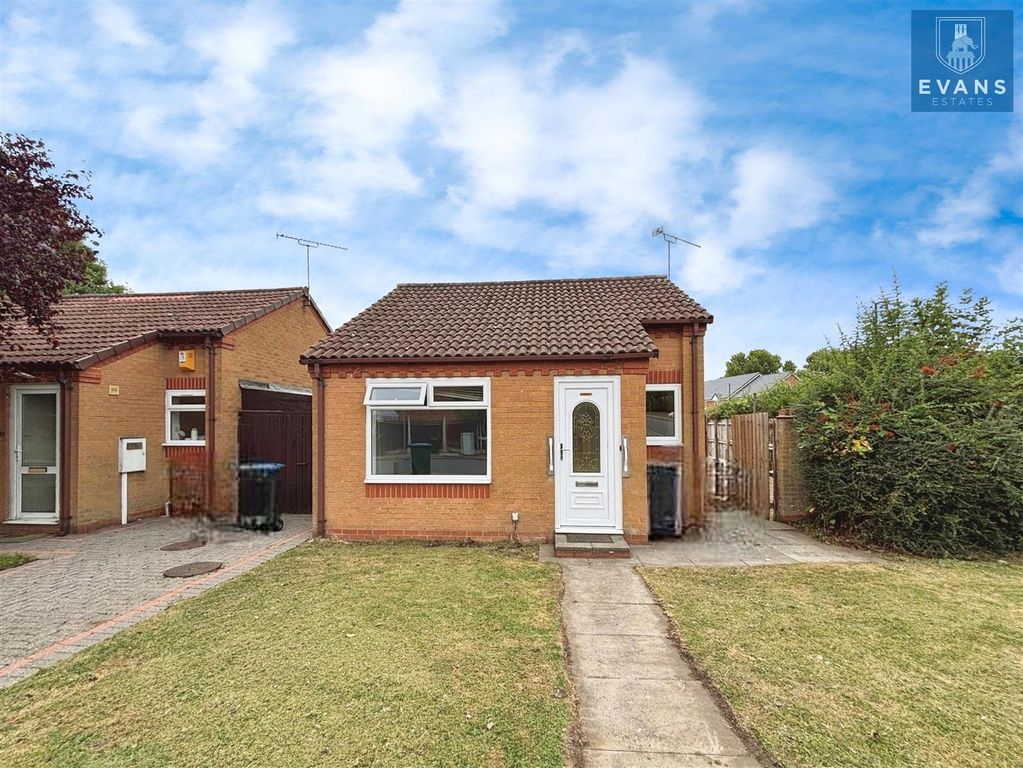 Property photo 1 of 12 Front