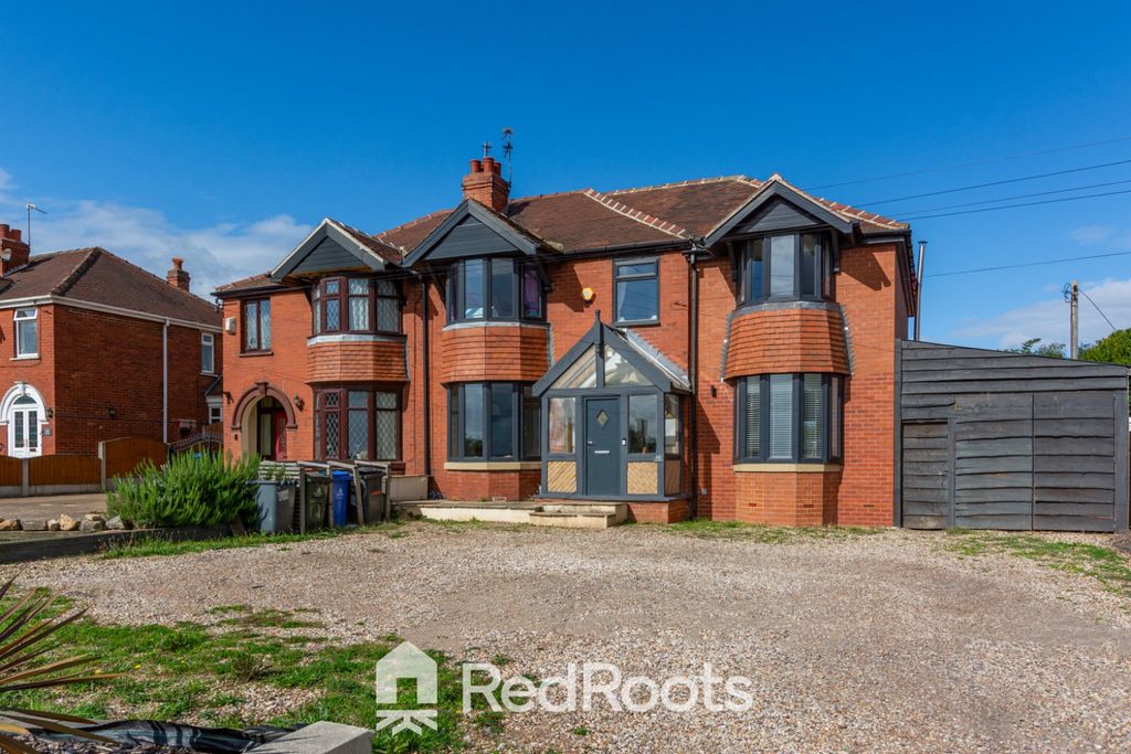 Property photo 1 of 37 4927370