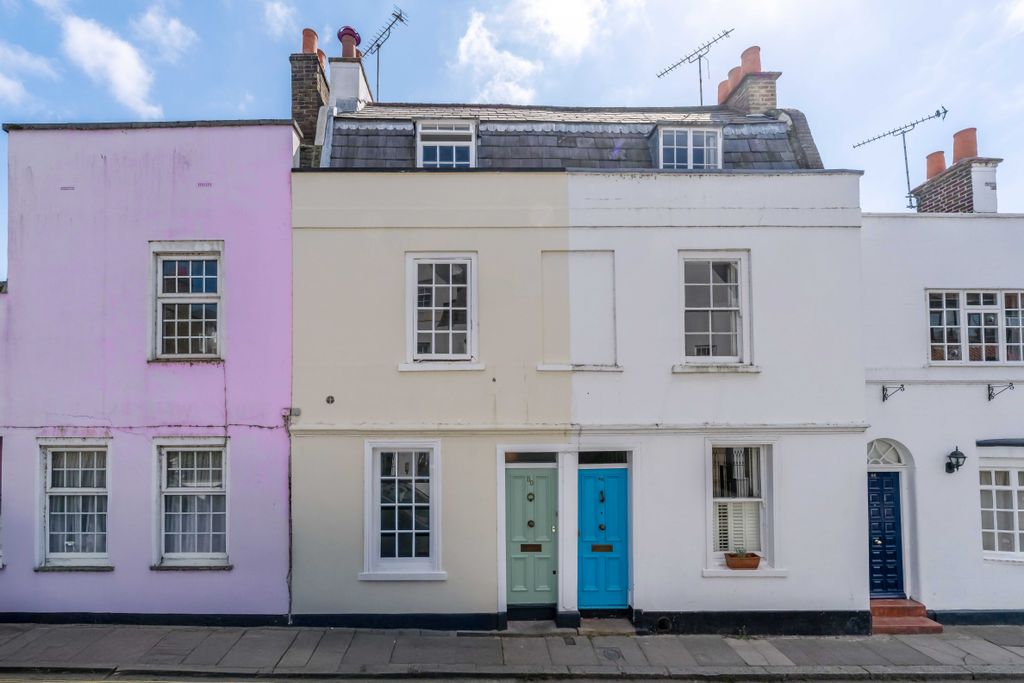 Property photo 1 of 13 50 Church Street, Isleworth, London, Tw7 6Bg