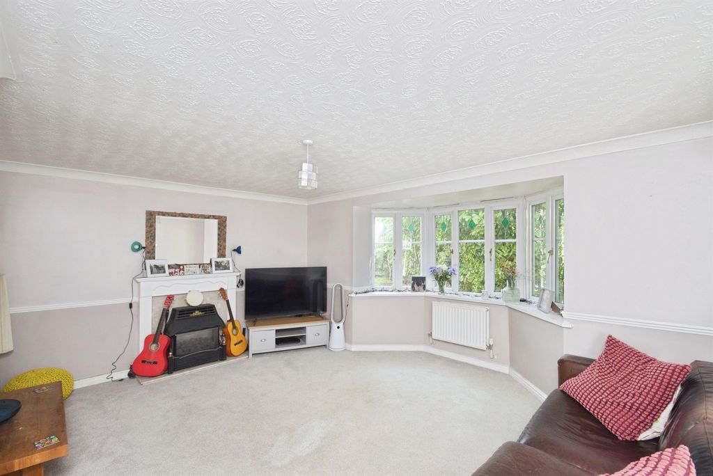 Property photo 3 of 30
