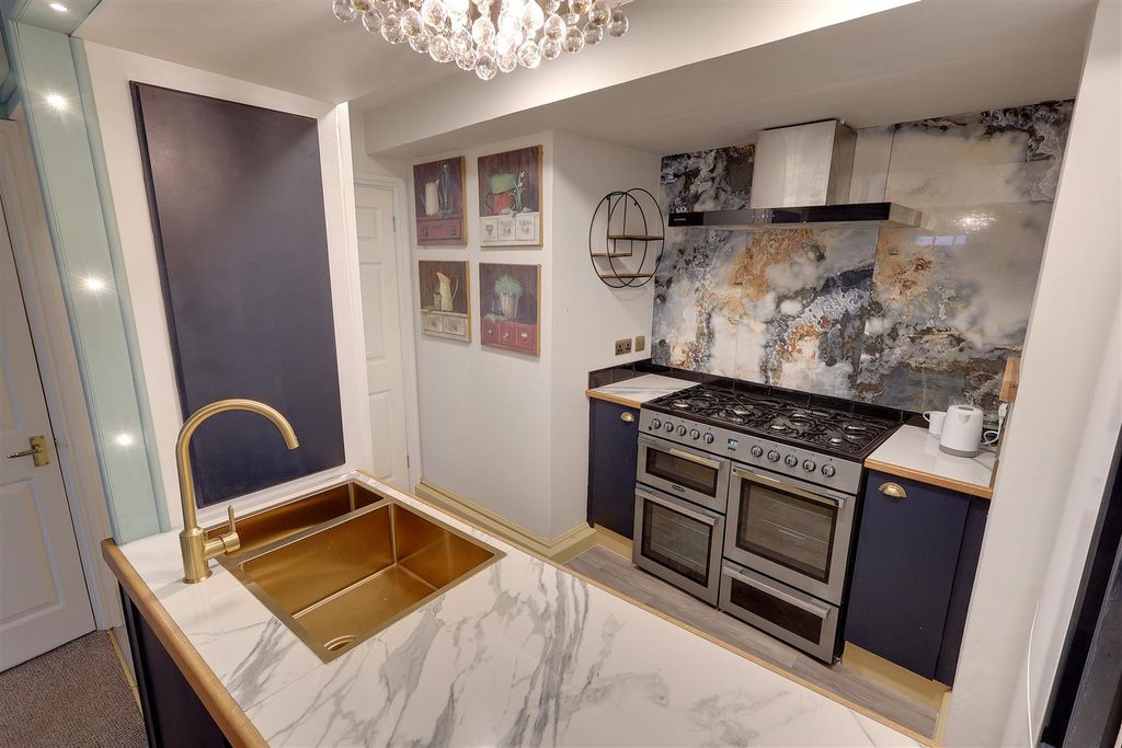 Property photo 3 of 23 Img_8238-Img_8240.Jpg