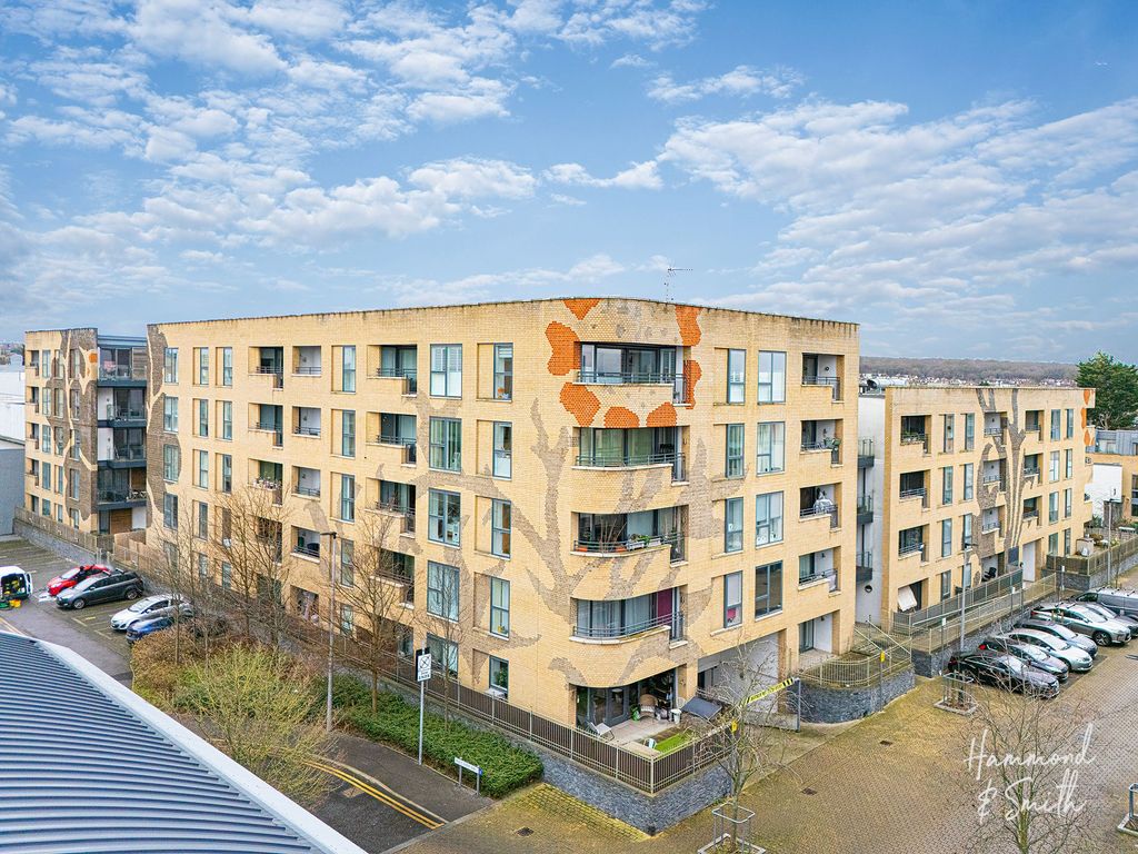 Property photo 1 of 13