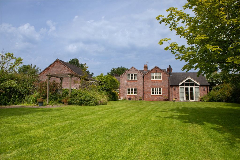 Property photo 1 of 17 Picture No. 33
