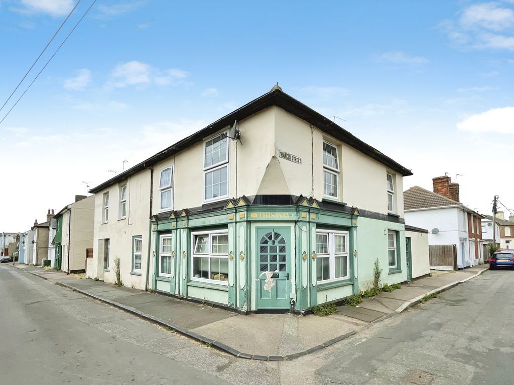 Property photo 1 of 17 Sydney Street