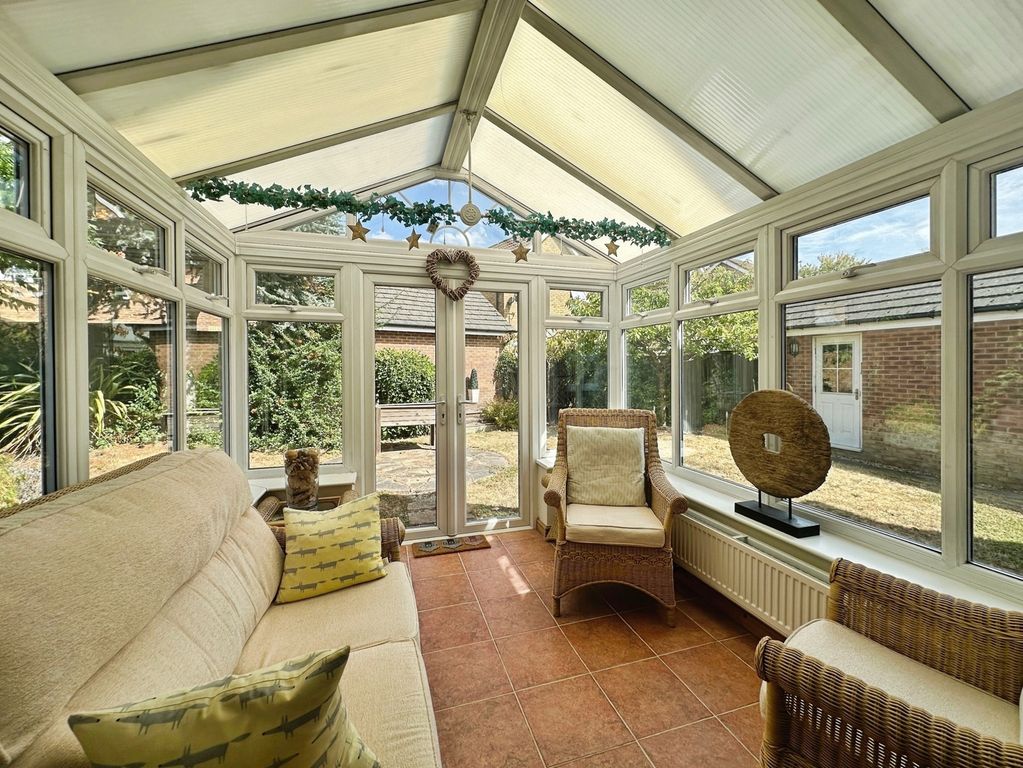 Property photo 3 of 17 Pbox-Img.Jpg