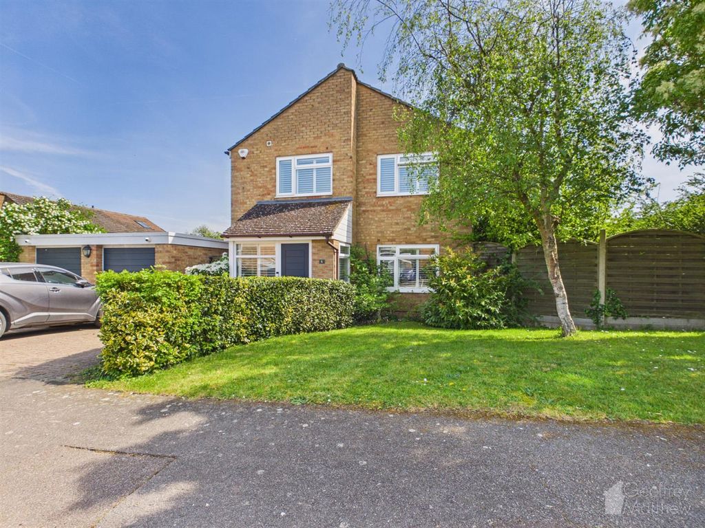 Property photo 1 of 17