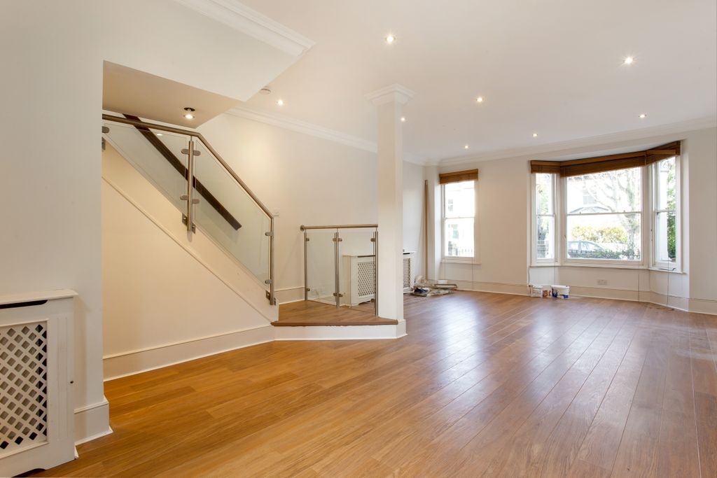 Property photo 2 of 23 Reception Room