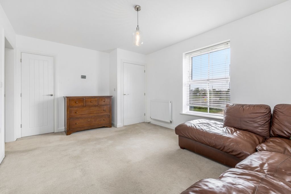 Property photo 3 of 25 Bramley House (Boston)-14