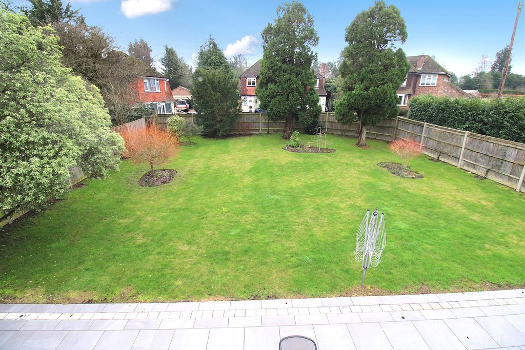 Property photo 3 of 17 Photo 22