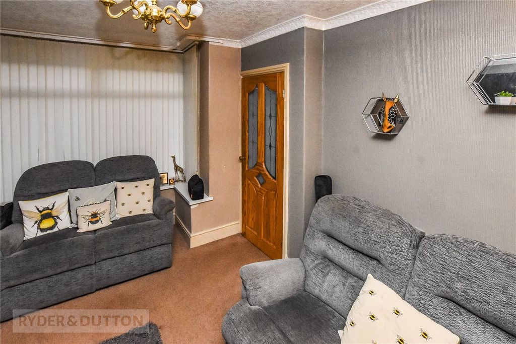 Property photo 3 of 20 Picture No. 06