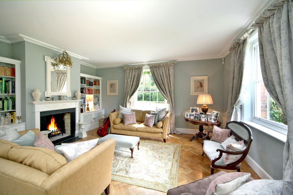 Property photo 2 of 23 Picture No. 07