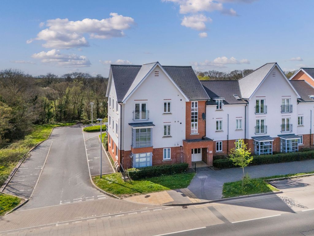 Property photo 1 of 10 William Heelas Way