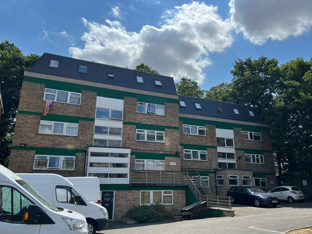 Property photo 1 of 7 1 Bed Flat To Rent Brook Street, Luton Lu3 1Du