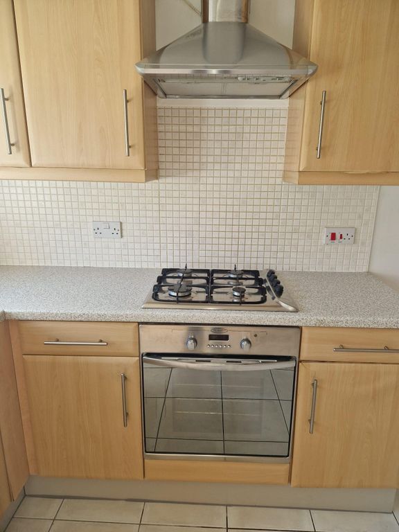 Property photo 3 of 11