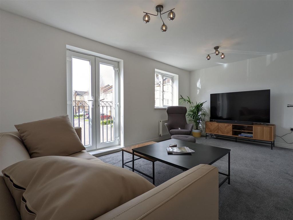 Property photo 3 of 12 Img_0402.Jpg