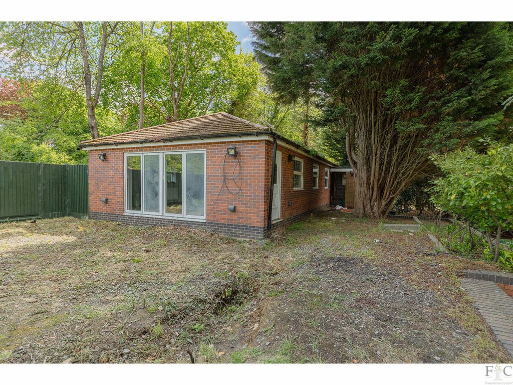 Additional image 34 of 8 bed detached house for sale8 Blackthorn Lane, Oadby LE2