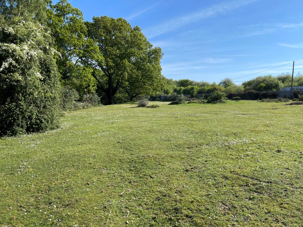 Property photo 3 of 10