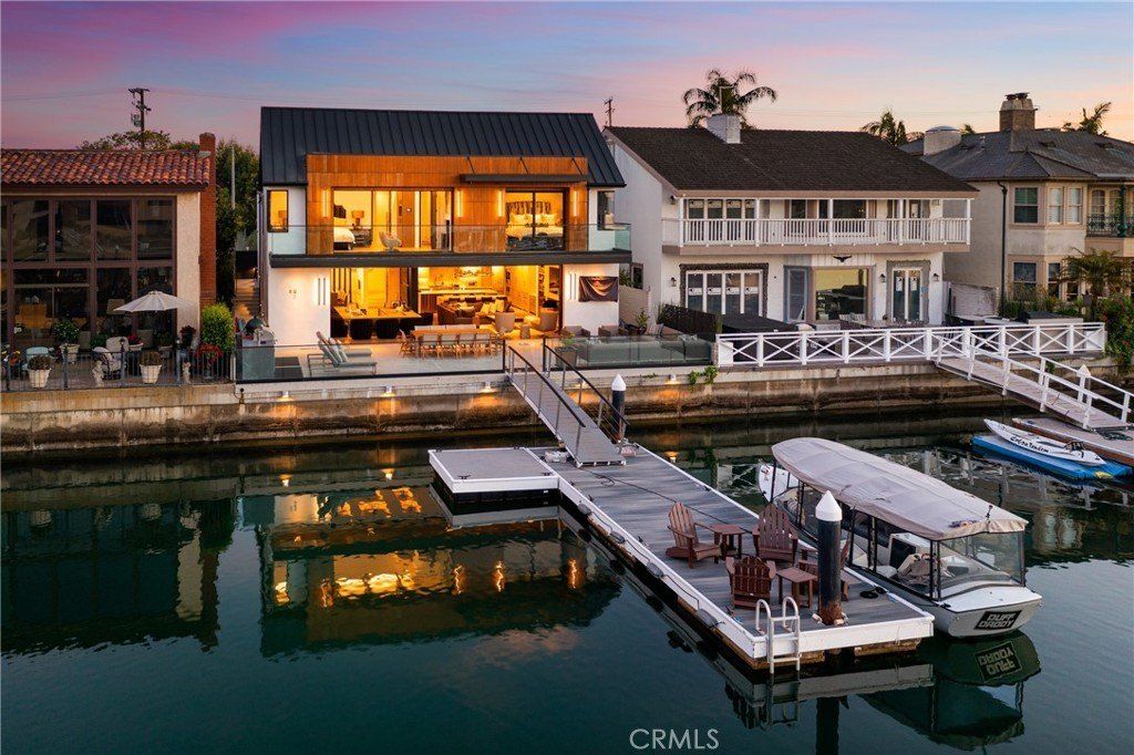 Property photo 1 of 36