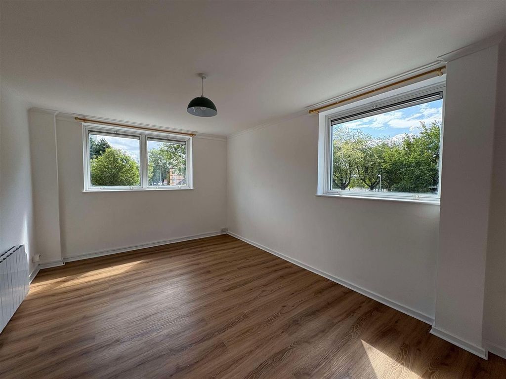 Property photo 1 of 8 d581230B5d761Db5159464Fdf4Be5Cab.Jpeg