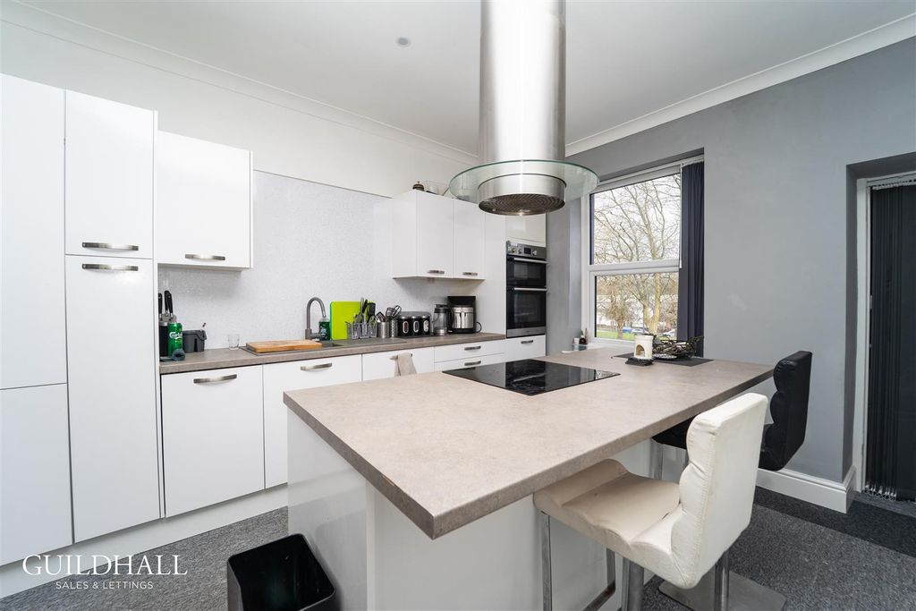 Property photo 1 of 6 Dsc03253 Tfk.Jpg