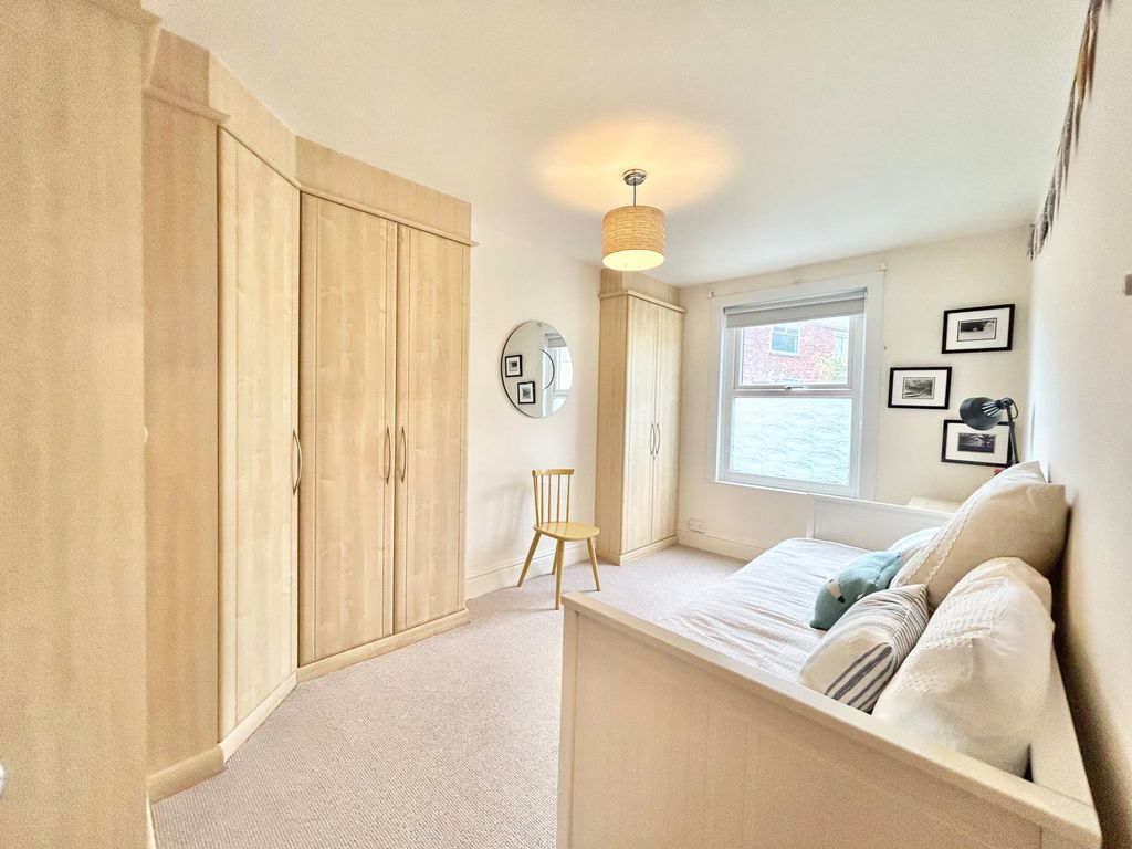 Additional image 11 of 2 bed flat for saleStation Road, Deganwy, Conwy LL31