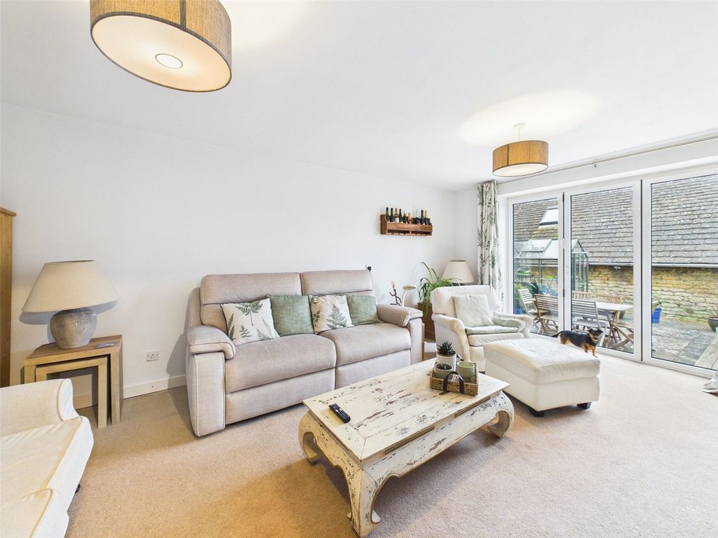 Property photo 3 of 27 Picture No. 13