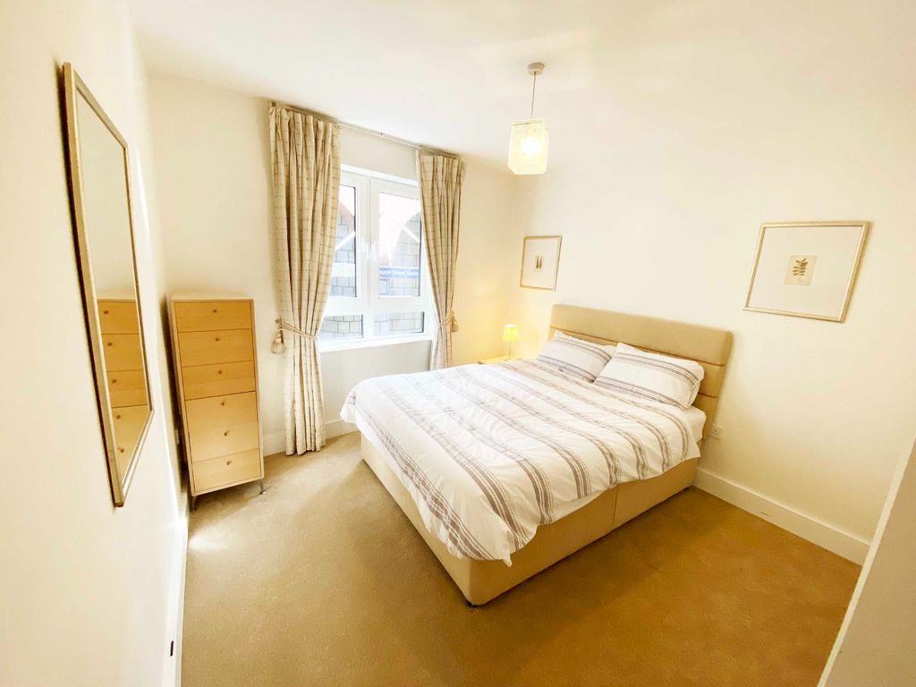 Property photo 3 of 11 3711125