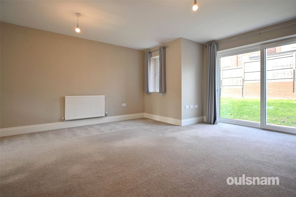 Property photo 3 of 19 Picture No. 16