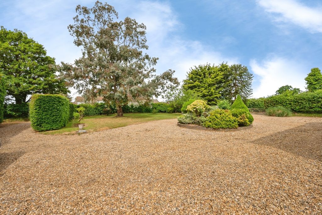 Property photo 2 of 23 Pbox-Img.Jpg