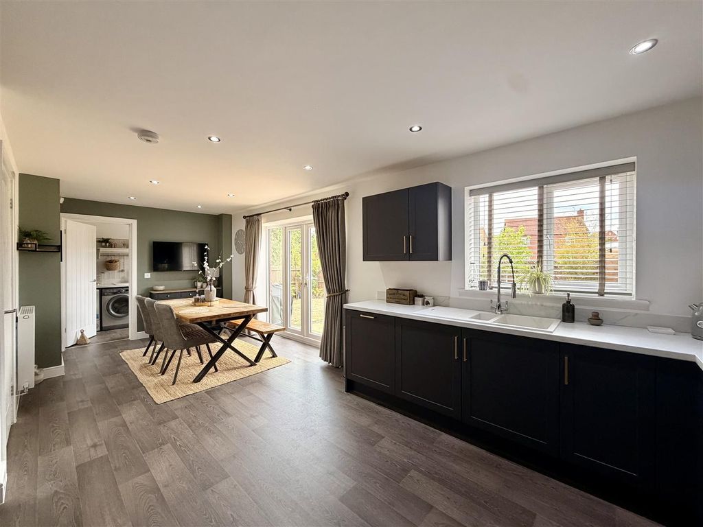 Property photo 2 of 46 2