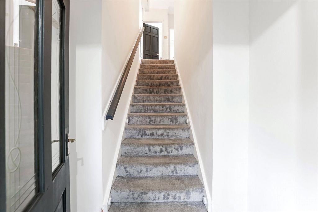 Property photo 2 of 15 Picture No. 03